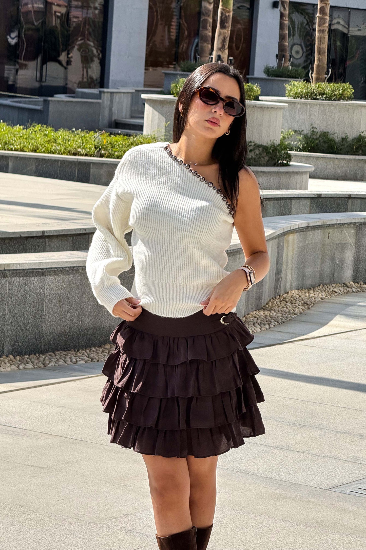 Onbeat Shoulder Sweater