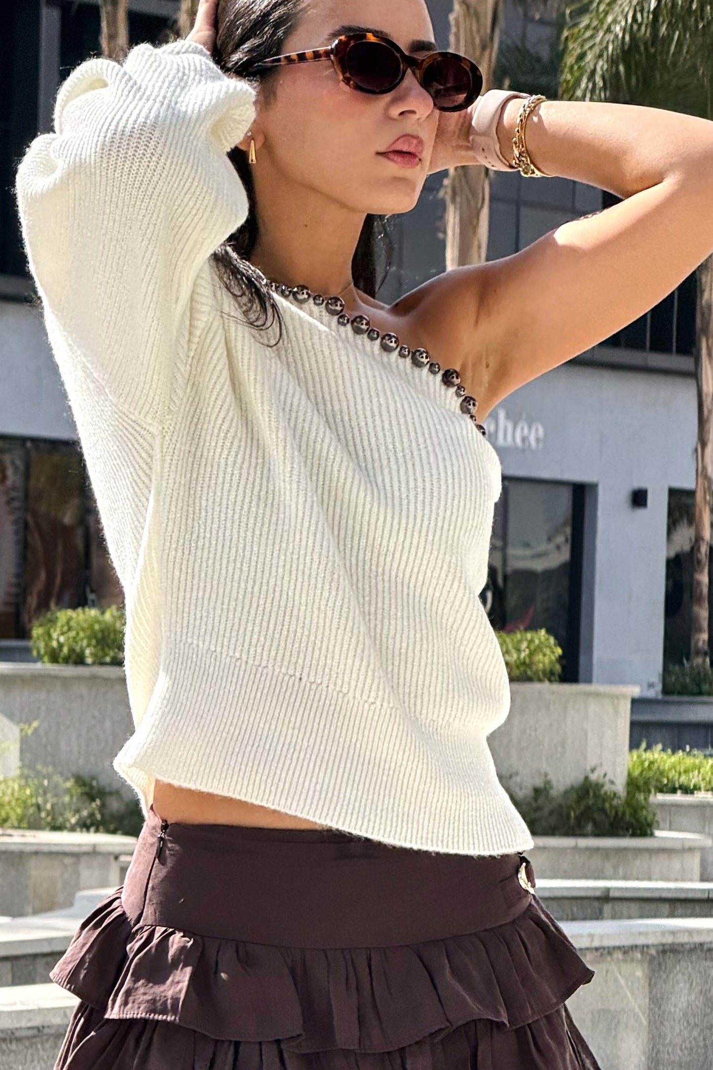 Onbeat Shoulder Sweater